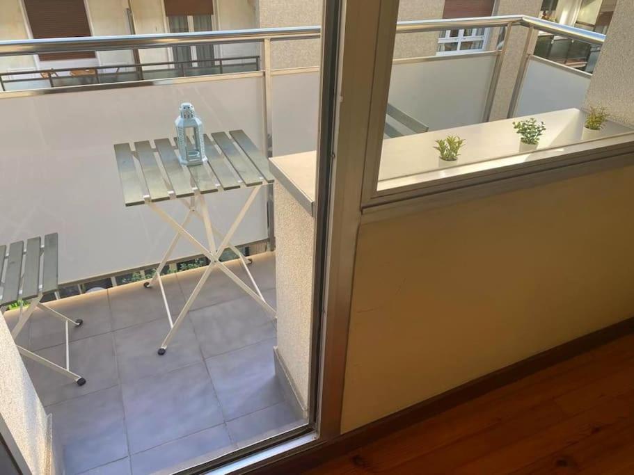 סן סבסטיאן Terraza Playa Y Calle Peatonal Ess03377 מראה חיצוני תמונה