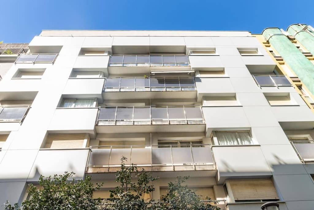 סן סבסטיאן Terraza Playa Y Calle Peatonal Ess03377 מראה חיצוני תמונה